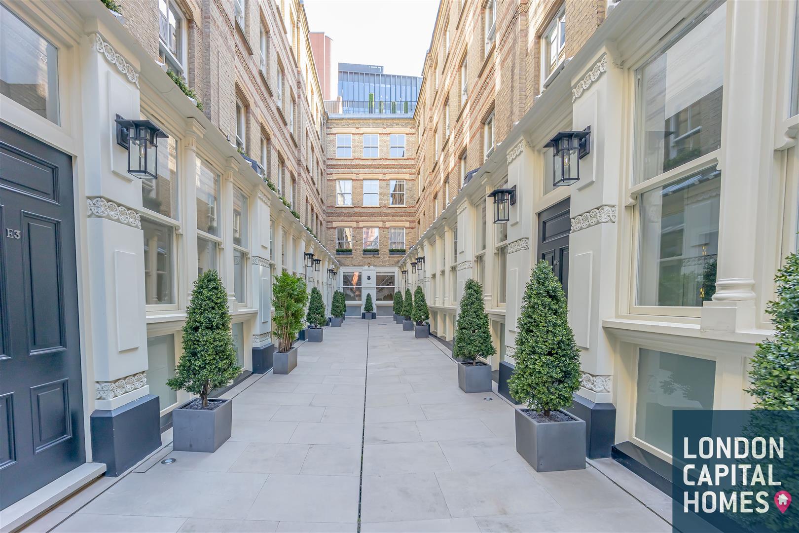 2 bed property in Pink Mews, 1-6 Dyer's Buildings, London